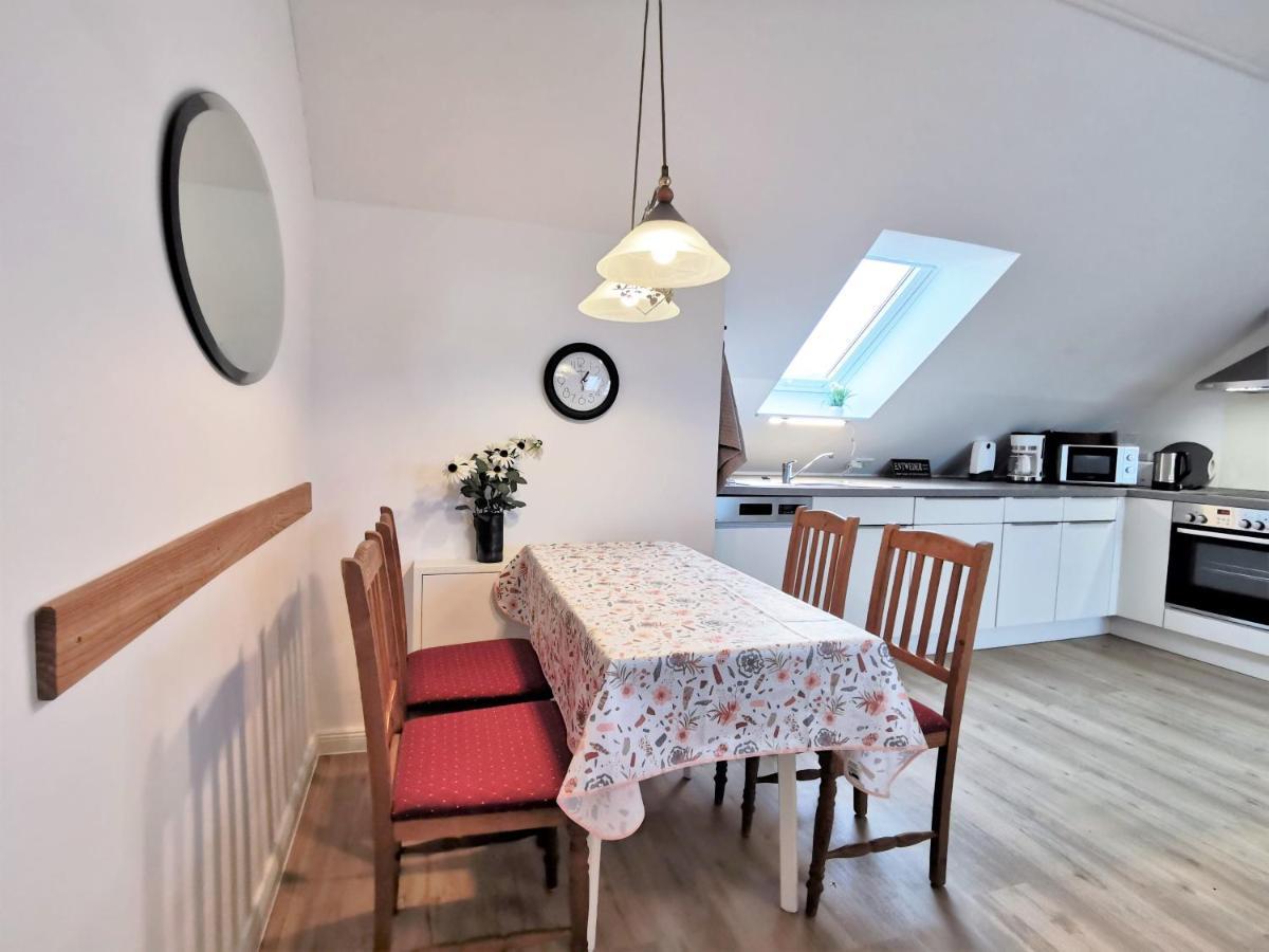 Scholz-Riewerts - Gemuetliches Apartment Mit Kueche Fuer 2 Personen Silberstedt Экстерьер фото